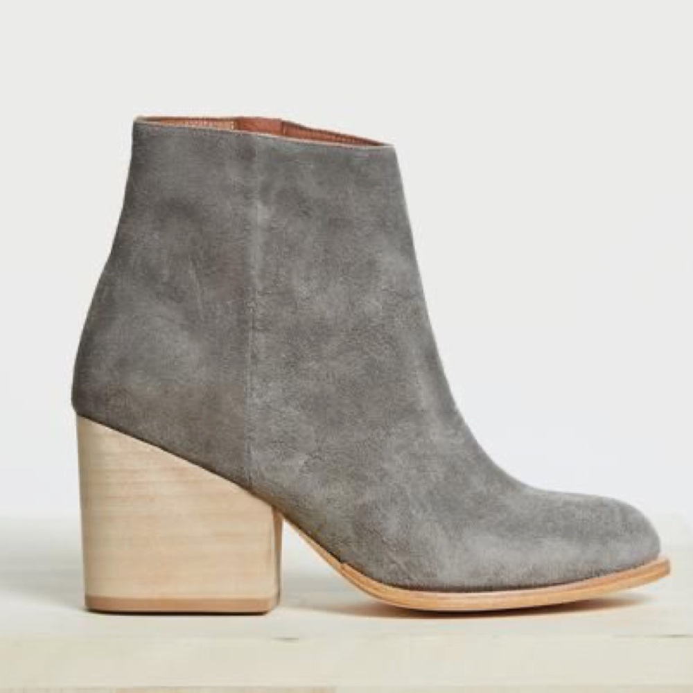 CERI HOOVER Benson Bootie in Gray Suede Size 6